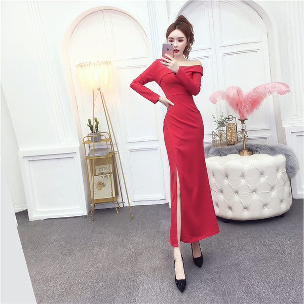 Rochie elegantă de damă, cu umăr gol și fante în mov, albastru și roșu