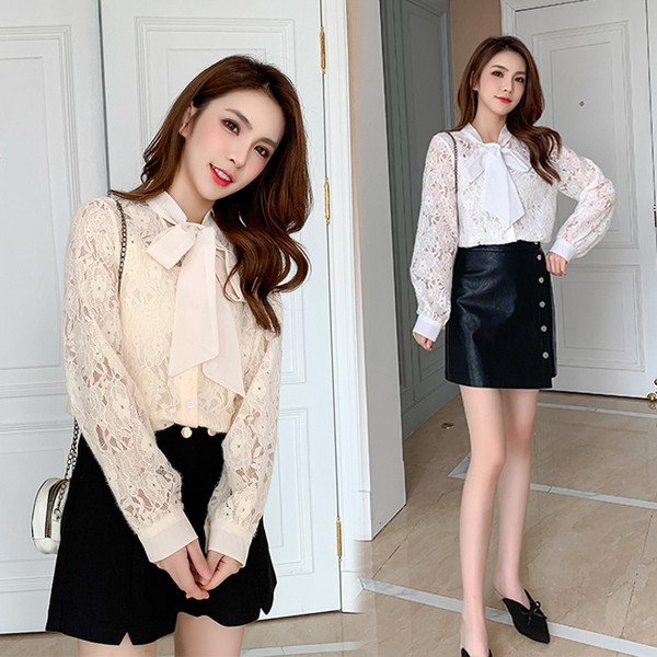 Cămașă modernă de damă din dantelă cu nasturi și cravate