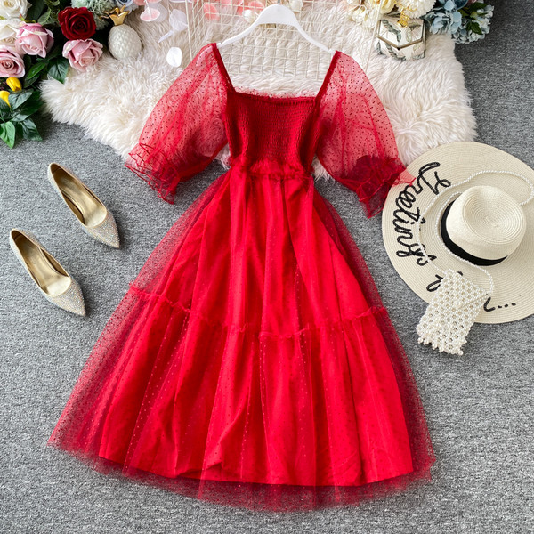 Rochie modernă de damă cu mâneci scurte din tul de culoare roșie