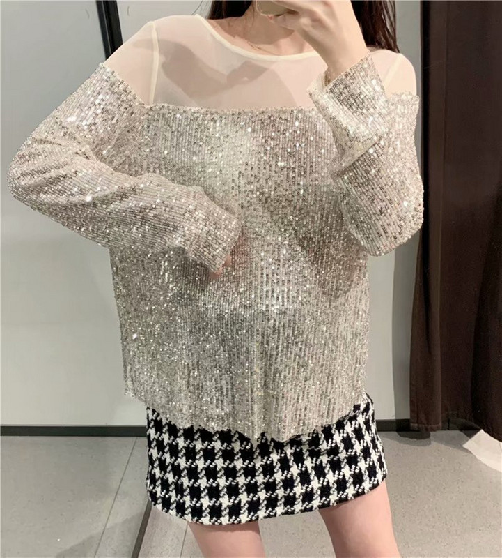 Bluza de dama eleganta cu tul si paiete de culoare argintie