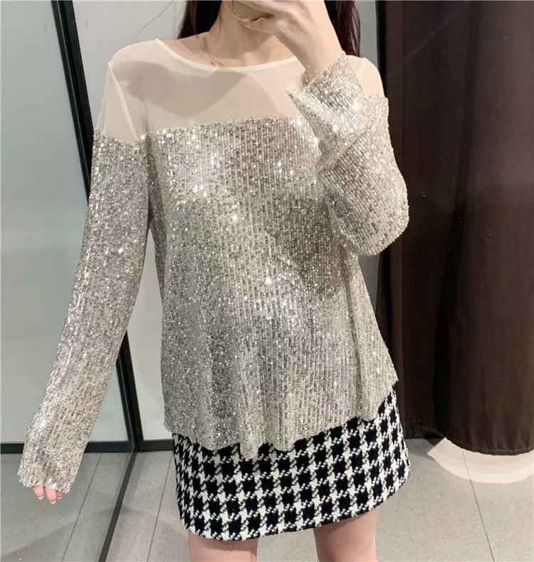 Bluza de dama eleganta cu tul si paiete de culoare argintie