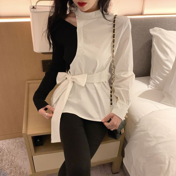 Cămașă de damă cu curea și părți decupate alb-negru