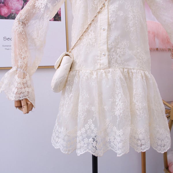 Rochie de dama din dantela cu cravate si maneci lotus in bej