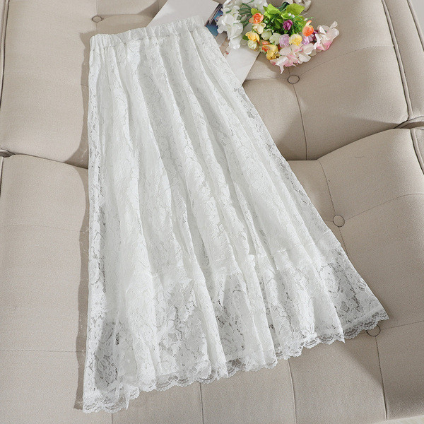 Fusta de dama din dantela cu linie A si talie inalta in bej, albastru, negru si alb