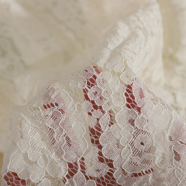 Fusta de dama din dantela cu linie A si talie inalta in bej, albastru, negru si alb