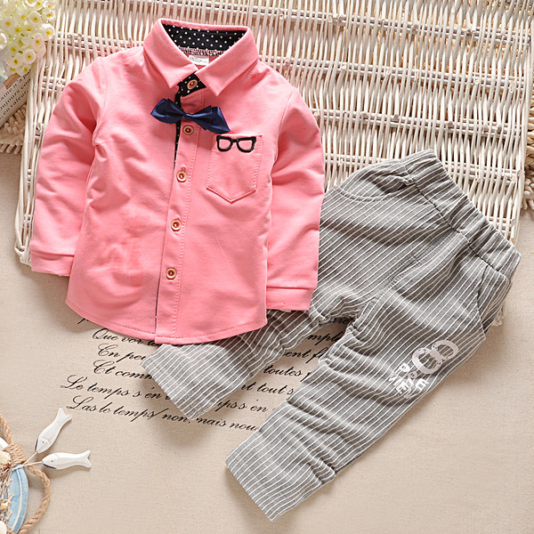 Set pentru copii modern pentru baieti cu camasa si pantaloni lungi in patru culori