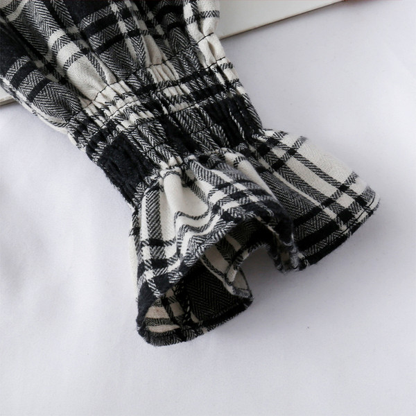 Modern női kockás blúz spitz nyakkivágással és hosszú ujjú három színben