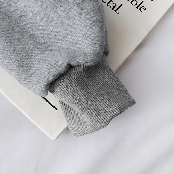 Modern női pulóver színfelvitel négy színben