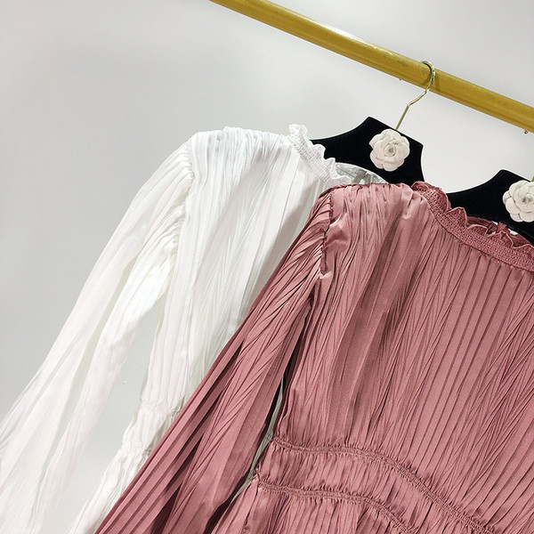 Bluză de damă modernă cu talie elastică în mov și alb