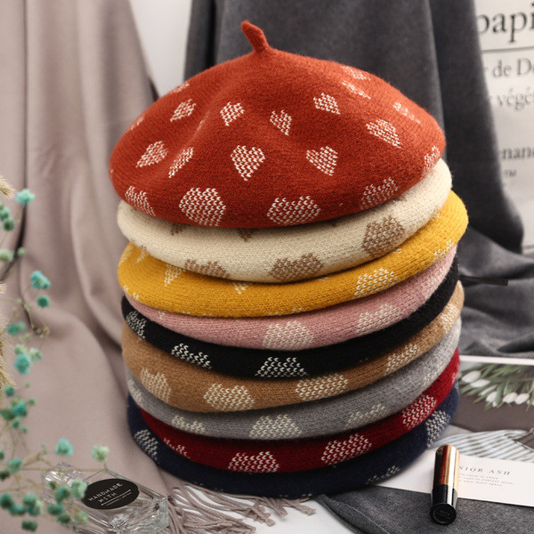 Palarie de iarna tip bereta de dama moderna in galben, maro, rosu, negru, gri si roz