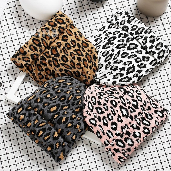 Pălărie casual de iarnă de damă cu model animal în patru culori