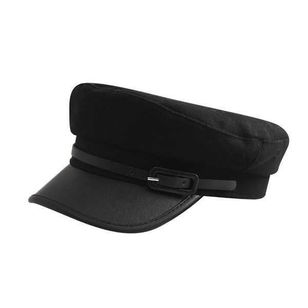 Modern női sapka napellenzővel és csattal fekete, barna és sárga színben