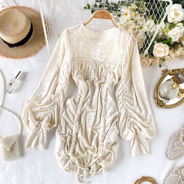 Stílusos női bársonyruha három színben, széles ujjakkal