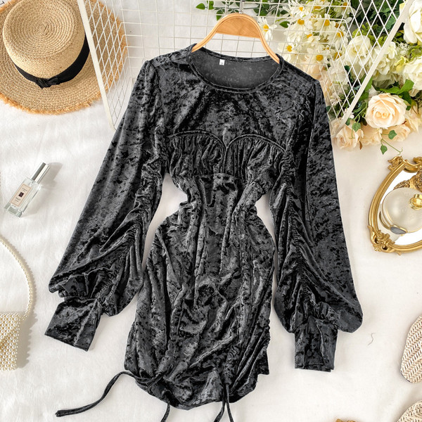 Stílusos női bársonyruha három színben, széles ujjakkal