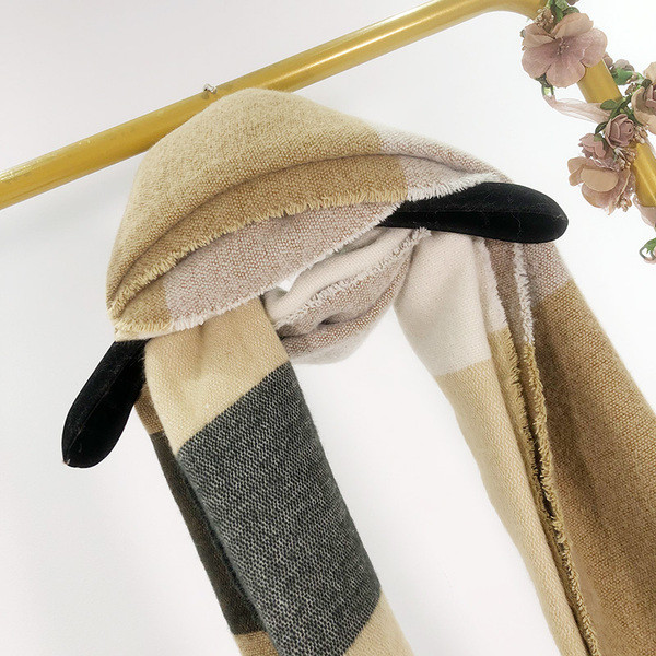 Női kockás őszi-téli sál barna színben