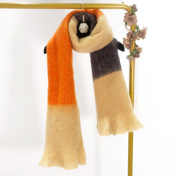 Modern kockás sál narancssárga, zöld és kék színben