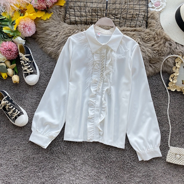 Modern női csipke ing magas gallérral és hosszú ujjú fekete-fehér színben