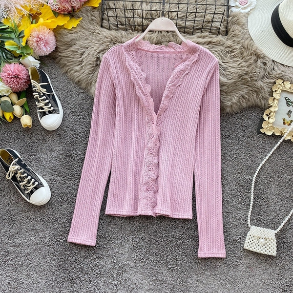 Modern női blúz gombokkal és csipkével öt színben