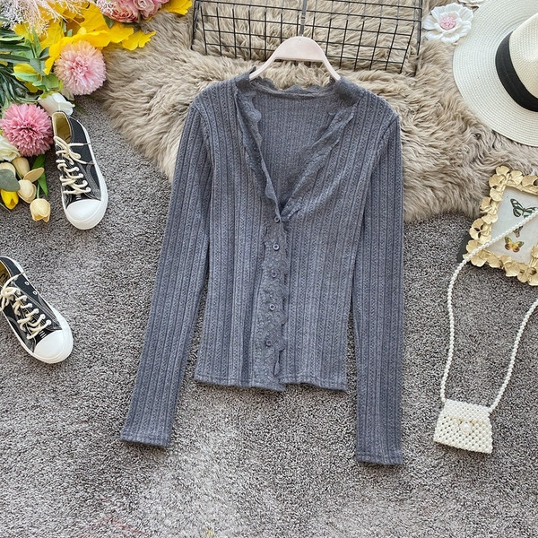 Modern női blúz gombokkal és csipkével öt színben