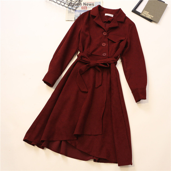 Rochie lunga de dama stil retro in cinci culori cu nasturi si guler clasic