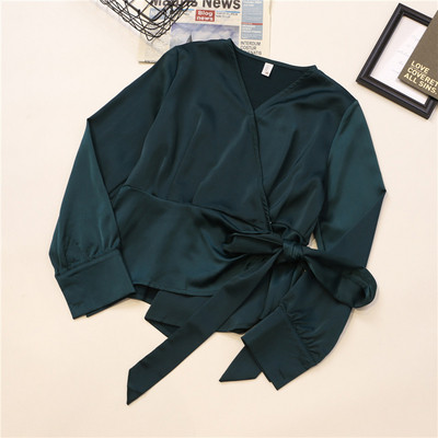 Stílusos női ing hat színben V-nyakkal és fűzővel