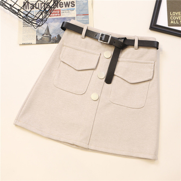Rövid női szoknya magas derékkal és zsebekkel, négy színben