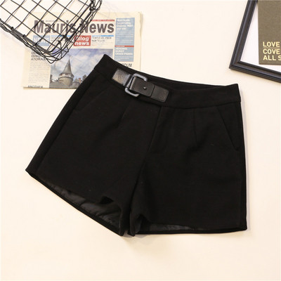 Retro stílusú női rövidnadrág magas derékkal, négy színben