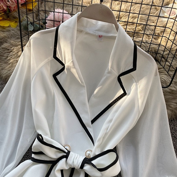 Új modell női ing spitz nyakkivágással és fehér szalaggal