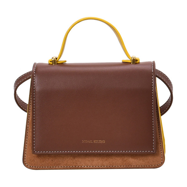 Mindennapi kis kézitáska két füllel, fekete, barna és zöld színben