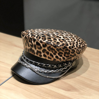 ÚJ modell női sapka napellenzővel és leopárdmintával szürke és barna színben - három modell