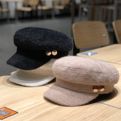 Plüss női sapka típusú sapka és fém elem fehér, fekete és rózsaszín színben