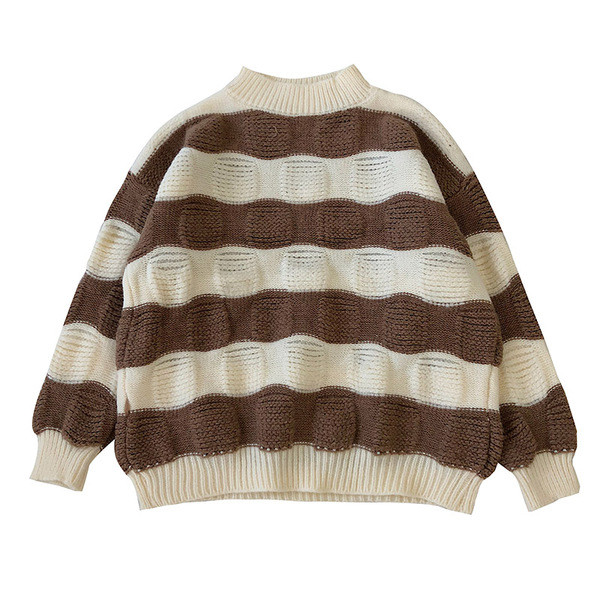 Női pulóver széles modell kerek nyakkivágással és hosszú ujjakkal