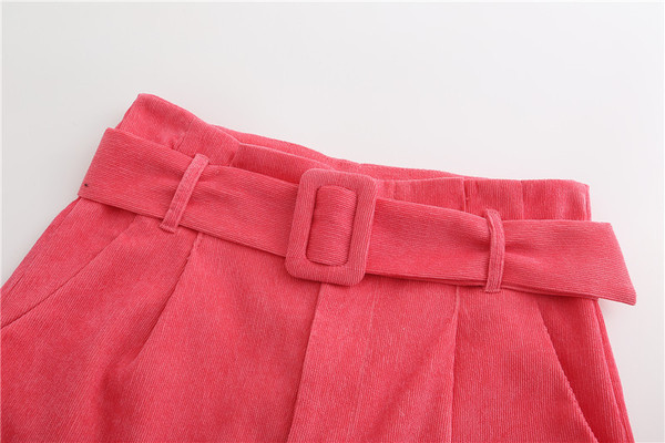 Modern női hosszú nadrág magas derékkal és övvel rózsaszín, szürke és fekete színben