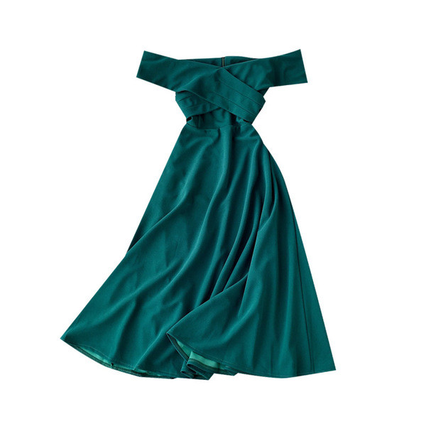 Modern női ruha szabású modell csupasz vállakkal, több színben