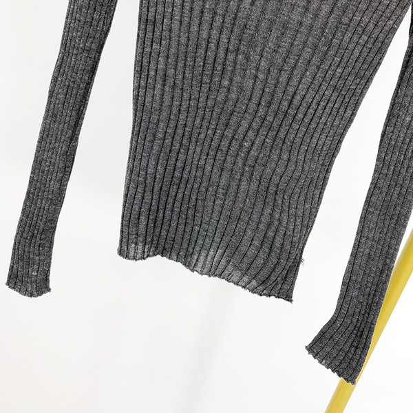 Női őszi-téli pólós modell szürke színben