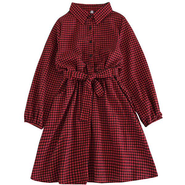 Retro stílusú kockás női ruha klasszikus gallérral és övvel