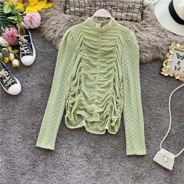 Női blúz csipkével és hosszú ujjú zöld, fekete és bézs színben