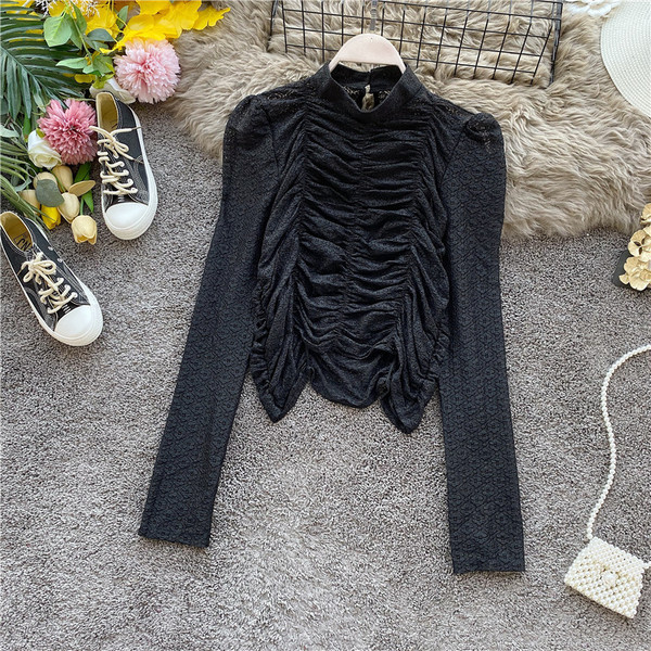 Női blúz csipkével és hosszú ujjú zöld, fekete és bézs színben