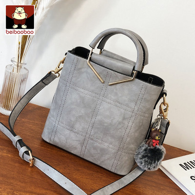 Modern női táska két füllel öko bőrből - retro stílusban többféle színben