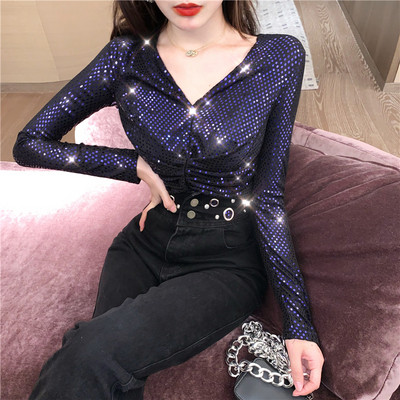 Női blúz V-nyakú arany, ezüst és kék színben, fényes hatással