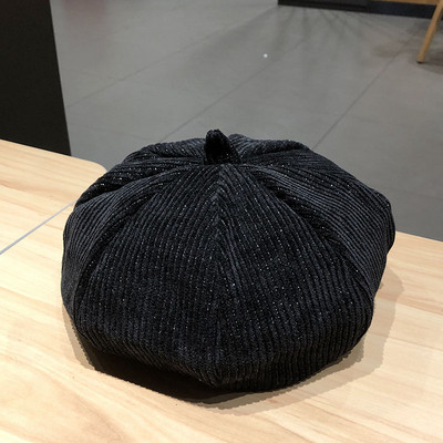 Női téli barett típusú sapka fényes részecskékkel