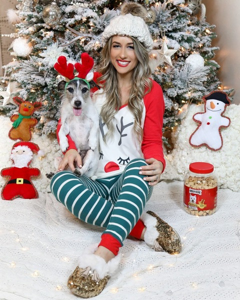 Női karácsonyi pizsama, hosszú ujjú piros rátéttel