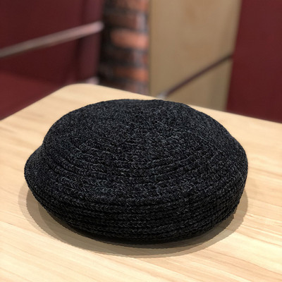 Női téli kötött barett típusú sapka