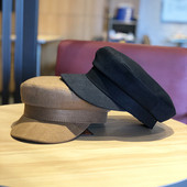 Női téli sapka típusú sapka fekete, barna, piros és szürke színben