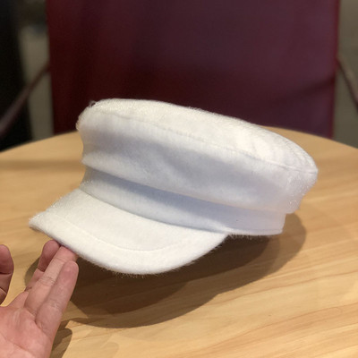 Plüss női sapka típusú rózsaszín, fehér, fekete és barna