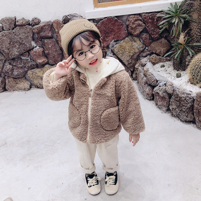 Gyerek kabát lányoknak három színben zsebekkel és 3D elemmel