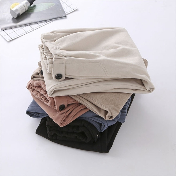 Női alkalmi nadrág zsebekkel - magas derék, bézs, fehér, rózsaszín, kék és fekete színben