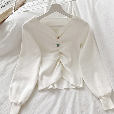 Modern női pulóver négy színben, gombokkal és spitz nyakkivágással