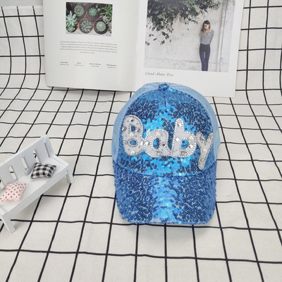 Gyermek sapka napellenzővel és flitterekkel öt színben