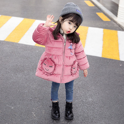 Téli gyerekkabát lányoknak három színben 3D elemmel és kapucnival